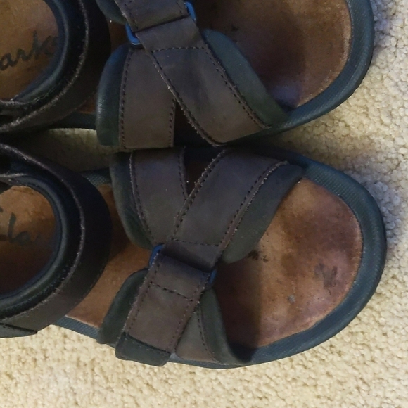 Clark's with Active Air Brown Comfort Velcro Sandals Size 11 Women's - Picture 3 of 14
